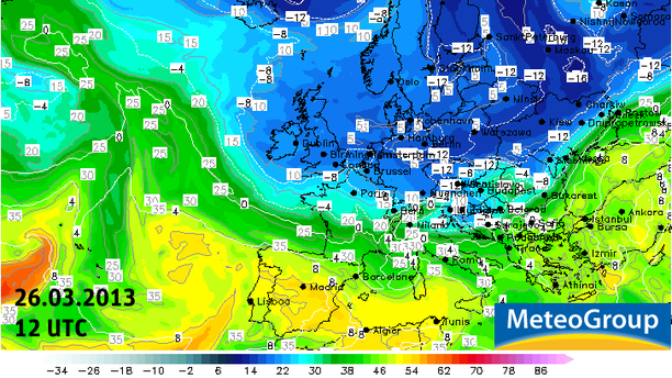 ECMWF Analyse Theta-E 850 hPa 26.03.2013 12 UTC