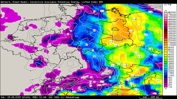 CAPE Samstag 18z